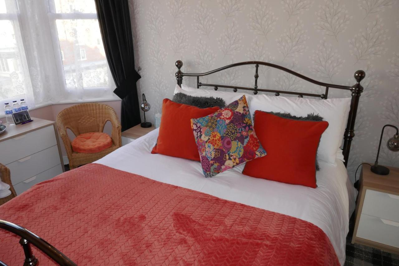 The Boundary Bed & Breakfast Scarborough Bagian luar foto