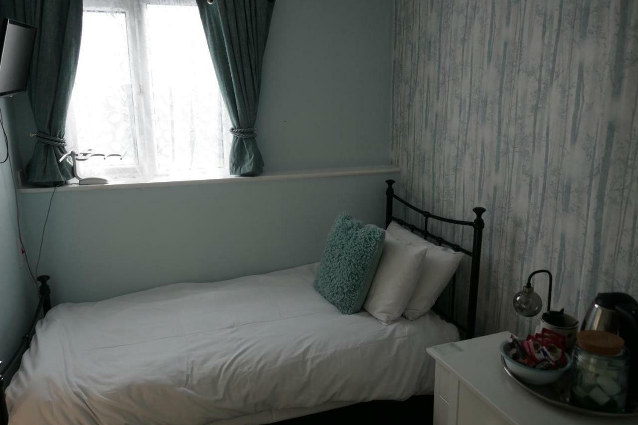 The Boundary Bed & Breakfast Scarborough Bagian luar foto